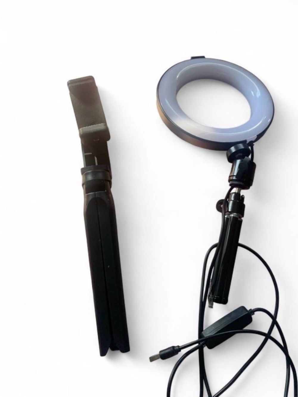 Adjustable Black LED Ring Light with Phone Holder and USB Power